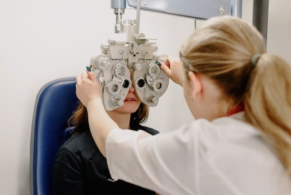 What is an Ophthalmologist?